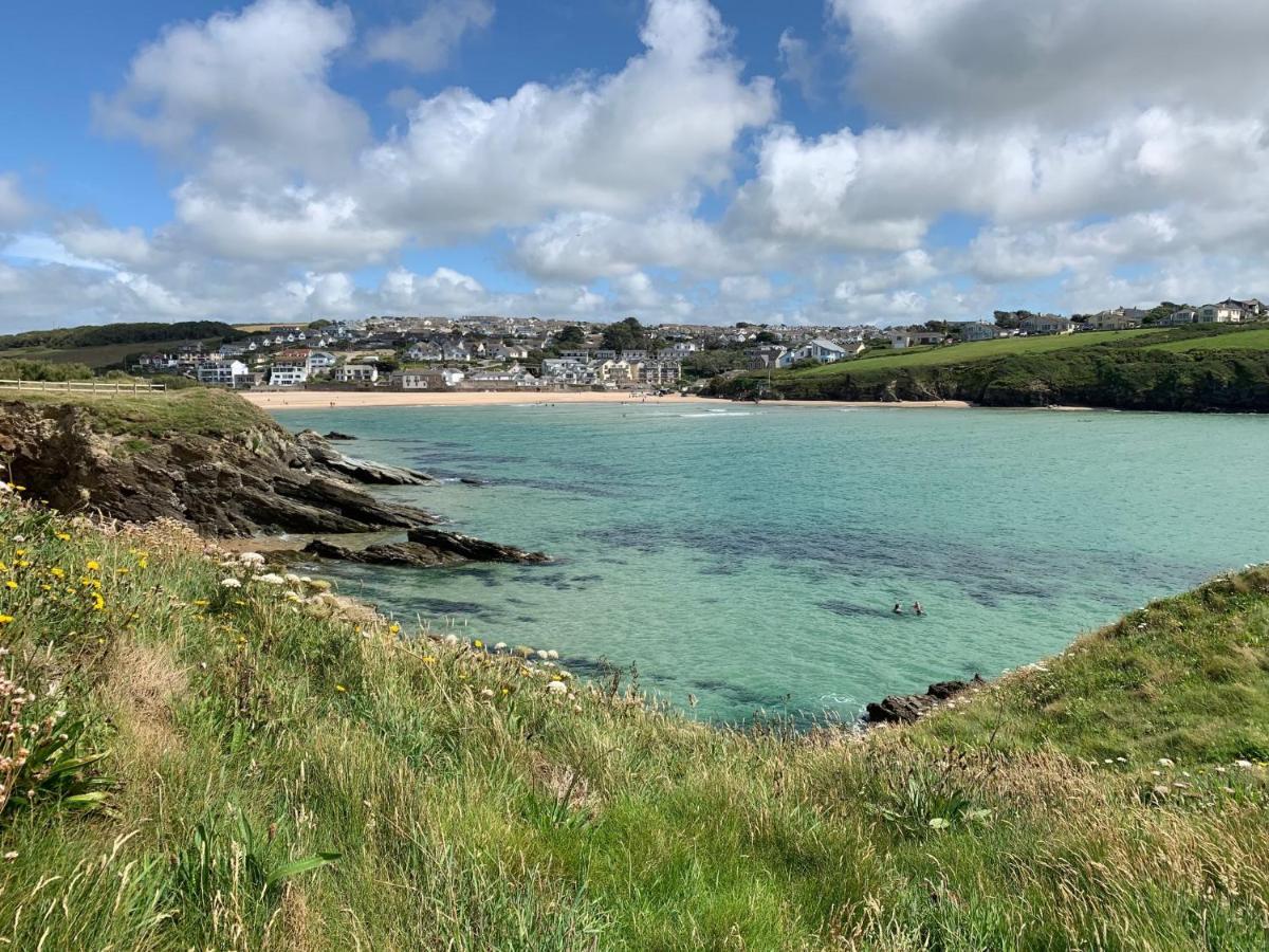 Mollys Retreat Pet Friendly Three Bed Caravan With Small Garden Newquay Bay Resort Quieter Area Of Park Экстерьер фото